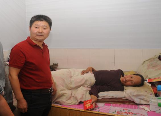 情系家乡造福桑梓,情系家乡助力乡村振兴奉献爱心