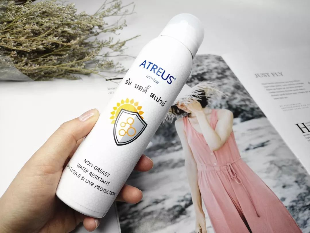 泰国美妆博主们力荐的“晒不黑”秘笈,1瓶=全身360度防晒+隔离+美白