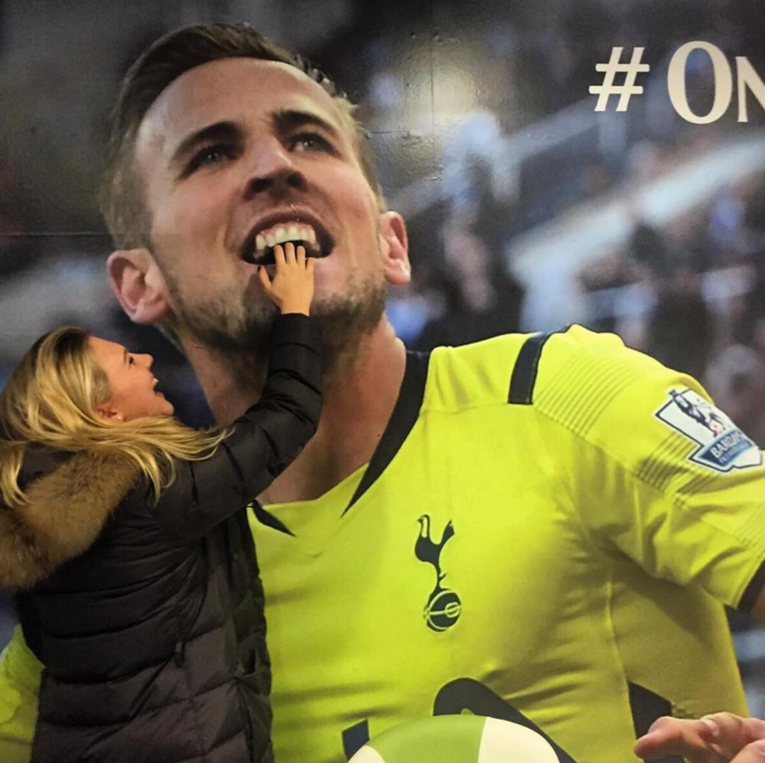 哈里凯恩领跑英超射手榜,哈里凯恩成为射手榜第一