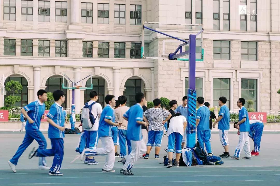 天津各学区的校服,天津市各个学校校服