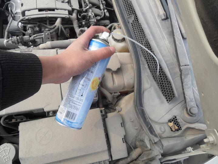 车内一股发霉的味道怎么解决,空调有股潮湿发霉味道怎么去除