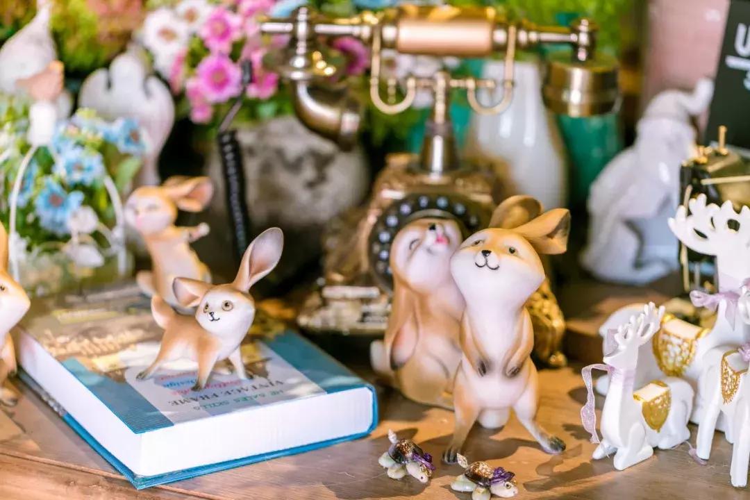 适合小情侣去的餐吧,一家很有情调和气氛的露天餐吧