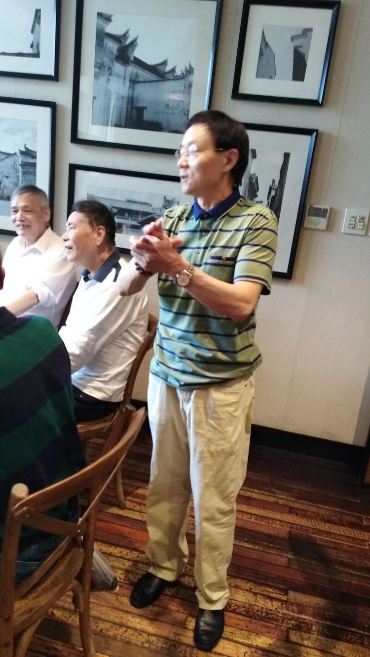 干岔子一，二队老知青久别重逢，共忆黑土情长