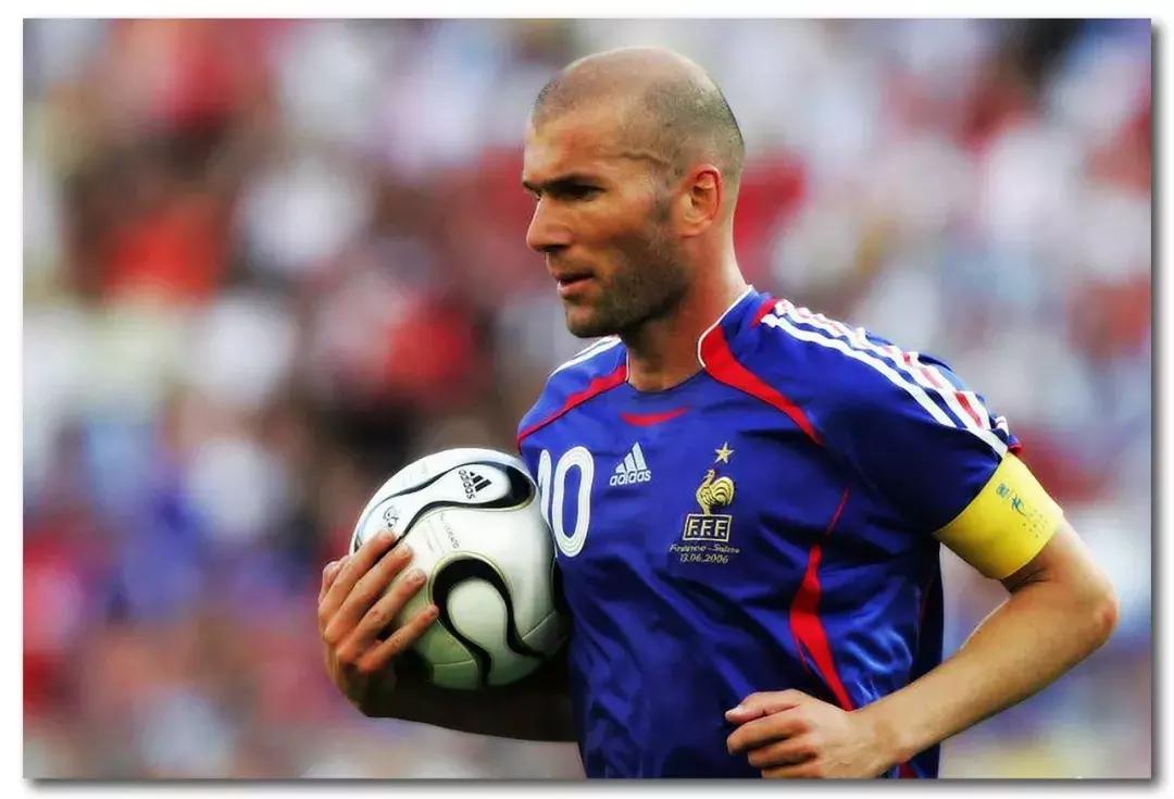 足球运动员的心理训练,足球运动员发型烫发