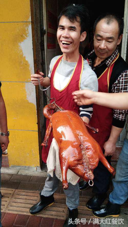 广东烤鸭生熟看法,广东烧鸭怎么判断熟