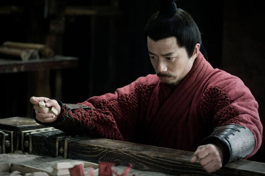 能忍胯下之辱,真实看完兵仙韩信的一生