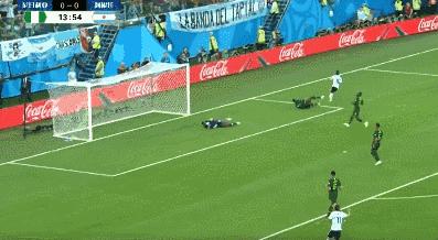 梅西9岁对太太已一见钟情,梅西九岁的爱情