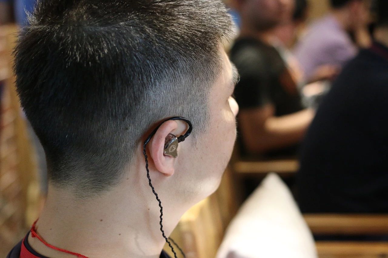 时隔两年多的聚会,时隔两年再次聚到一起