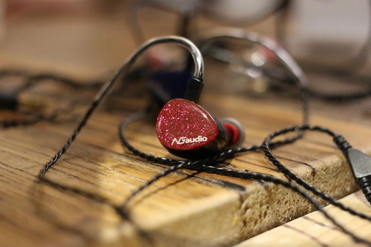 时隔两年多的聚会,时隔两年的聚会