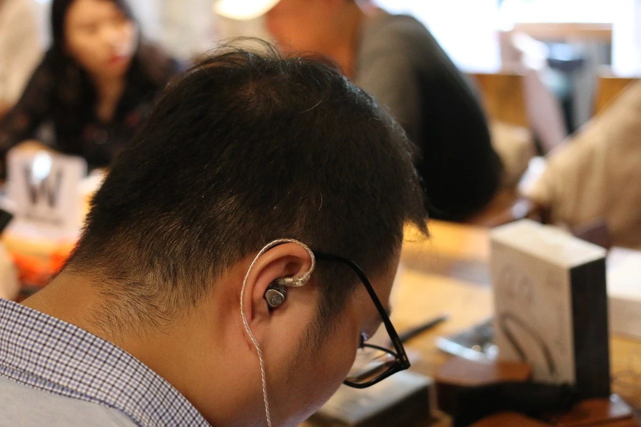 时隔两年多的聚会,时隔两年的聚会