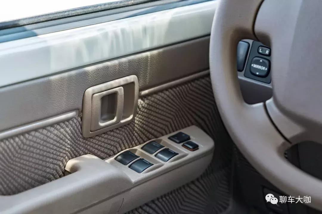 “简单粗暴,就是干!”的越野“老炮儿”——LC-76