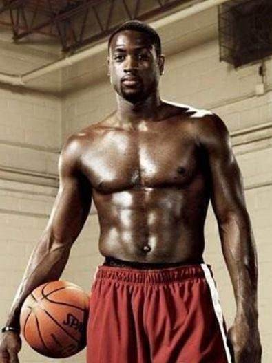 c罗的肌肉超燃,c罗的肌肉vs詹姆斯的肌肉