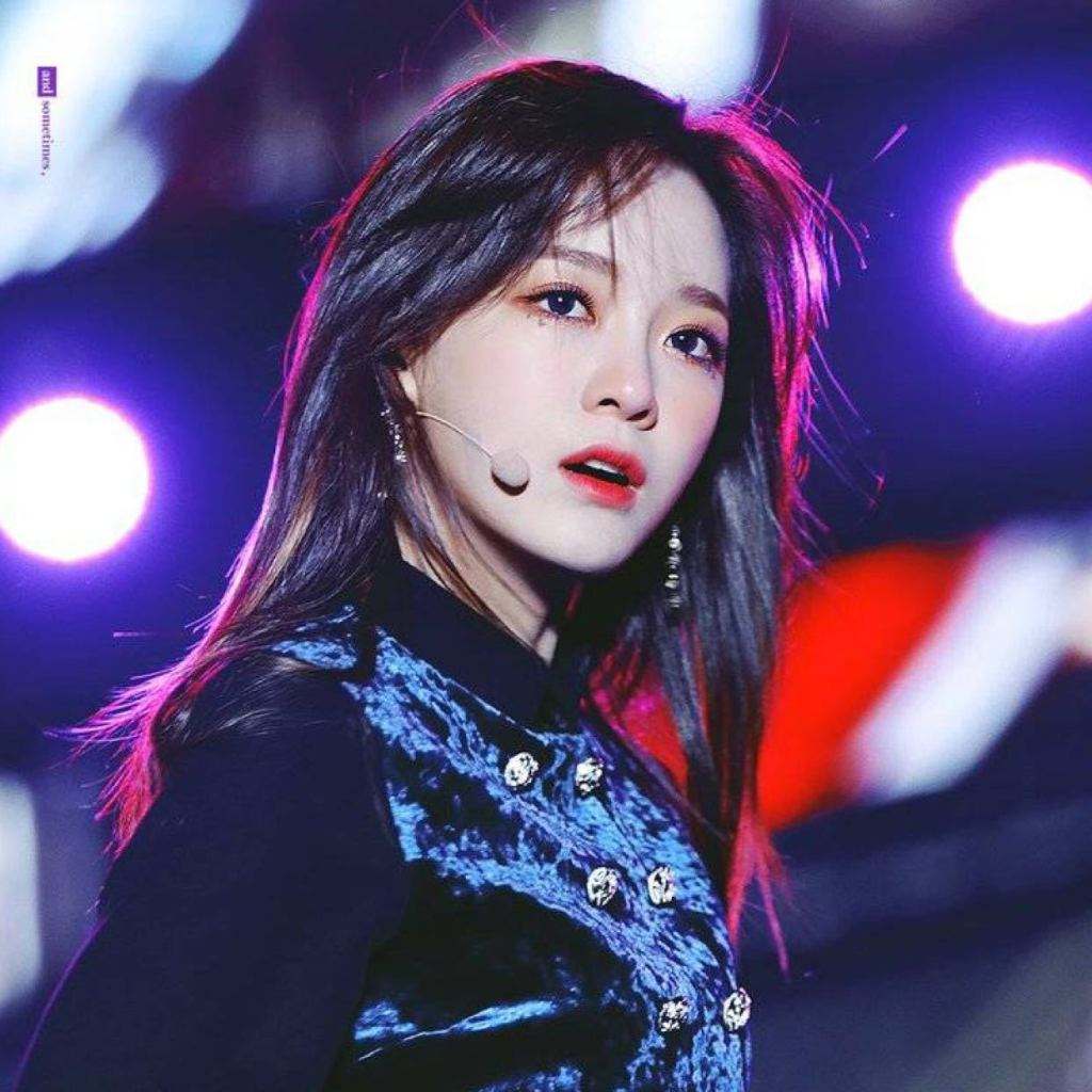 火箭少女101杨超越孟美岐吴宣仪,火箭少女101孟美岐吴宣仪日常