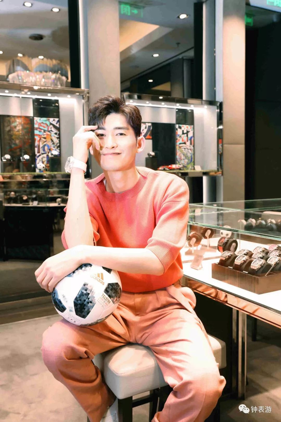 欧洲杯的球星都戴什么表,世界杯教练们戴什么表