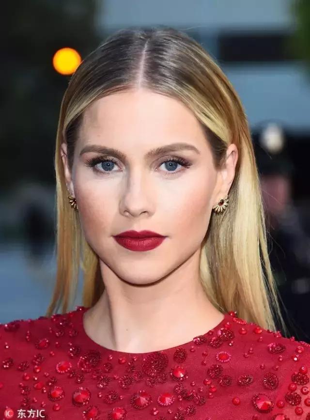 不想化妆又不想素颜明星,不想化妆的时候就美颜