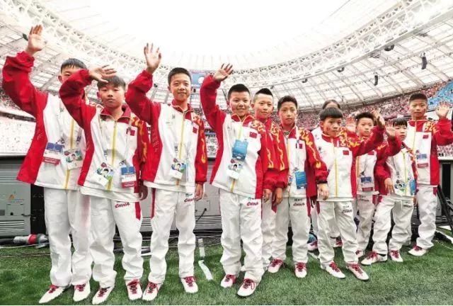 足球世界杯球场,世界杯球场距离多远