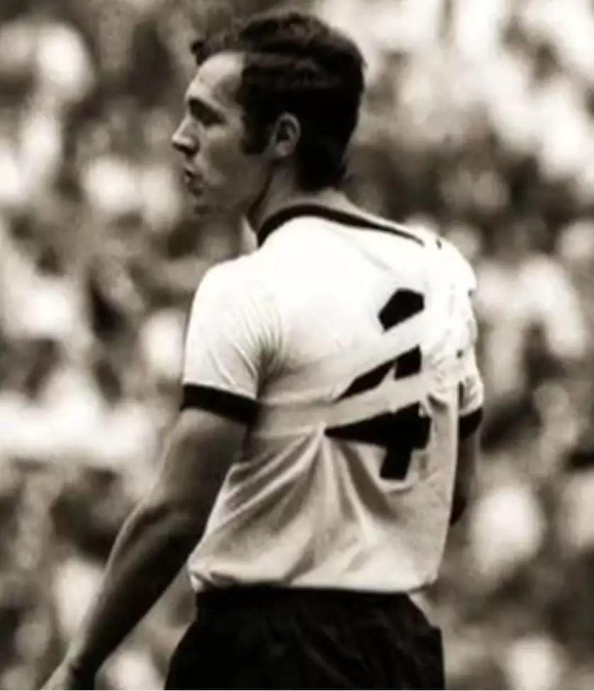 当足球遇上诗歌,当足球遇到诗人