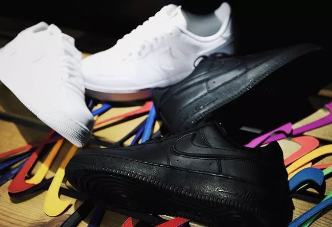 nike有一圈勾的图案,nike勾标多一个小勾是什么牌子