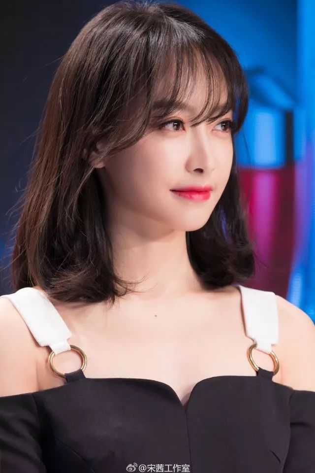 杨幂的刘海发际线,杨幂隐藏发际线的刘海