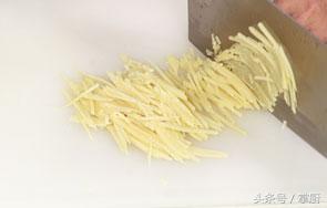 贵州酸笋丝怎么做才好吃,凉拌糯米笋丝脆嫩爽口酸爽开胃