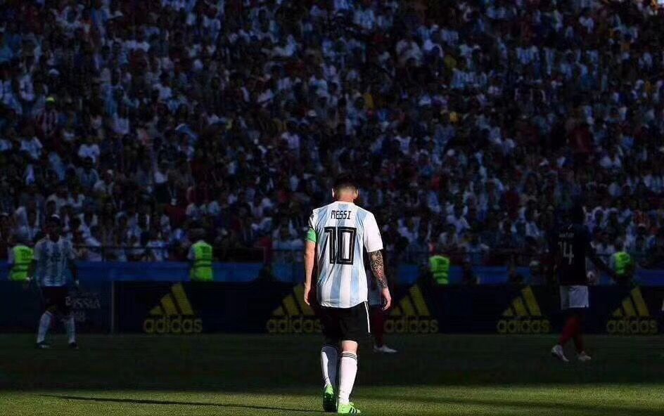 姆巴佩年轻19岁,姆巴佩从一岁到25岁