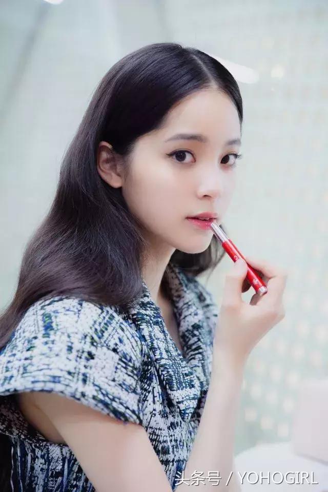 看嘴唇猜明星名字,明星同款超显白的色号