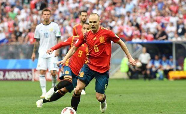 盘点世界杯十大感人瞬间,世界杯最感动的瞬间