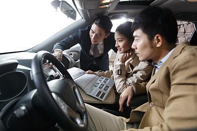 别克君威2015款1.6t精英技术版,别克君威10款1.6t手动一万多块钱