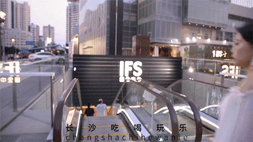 精致ins风空间，罗森尼娜在长沙IFS开了一家美到炸的品牌印象店