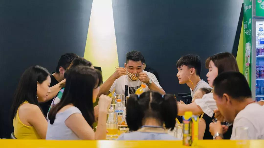 用一串炭火烤望京小腰就征服食客,一串小腰就征服株洲人