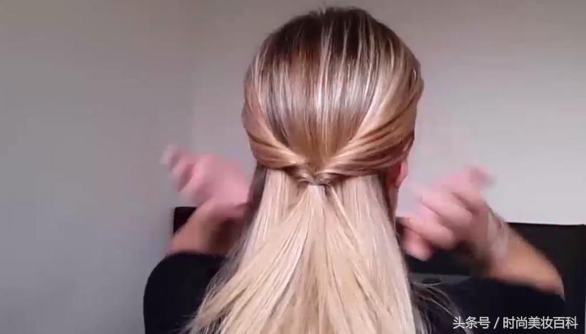 好看的发型盘发,一款唯美气质的晚宴盘发教程