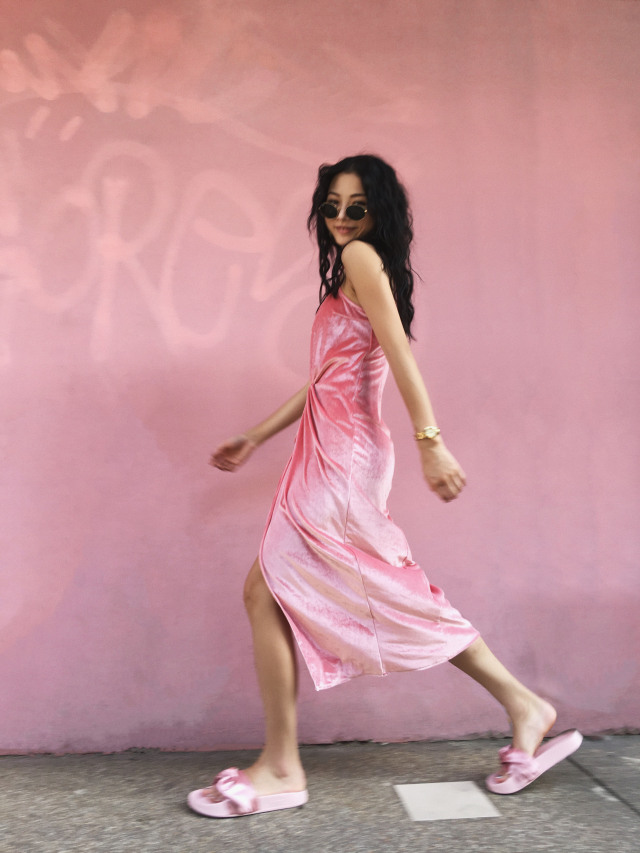 露趾半拖鞋夏日懒人凉拖,无跟洋气时髦拖鞋