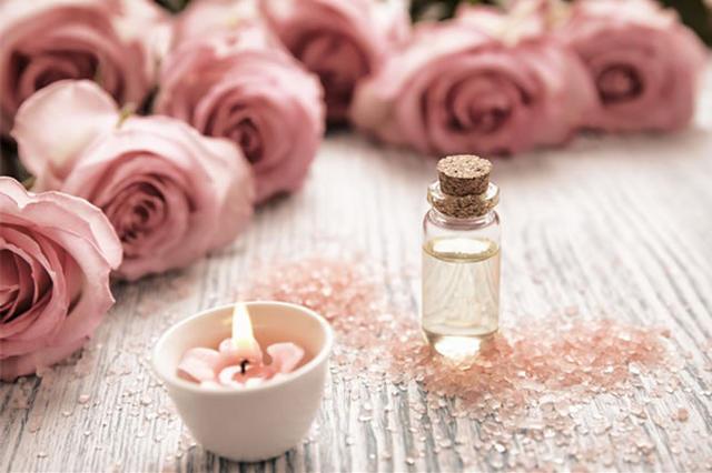 男生给女闺蜜的结婚礼物,闺蜜结婚送什么礼物好手工