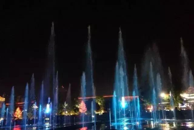 七月旅游凉爽,七月天气凉爽的旅游胜地