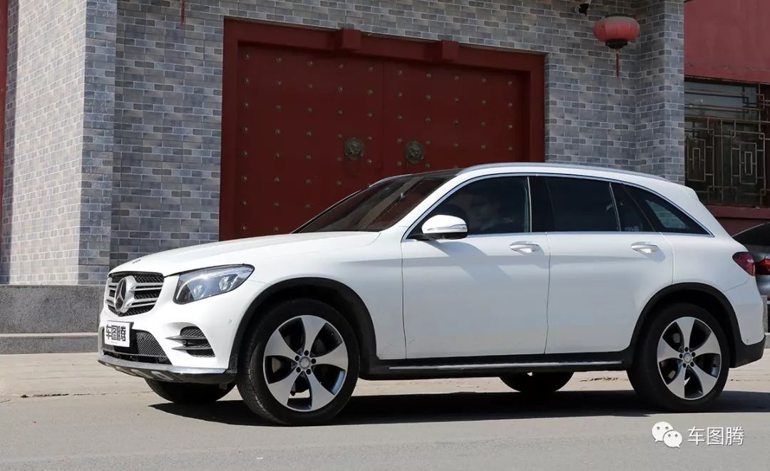 奔驰glc试驾第一视角感受,奔驰glc深度测评跑山路