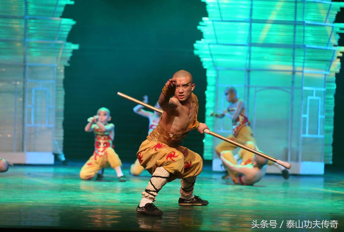 纯一，从平凡少年到一代宗师！强者都是在铸炼中成长的人