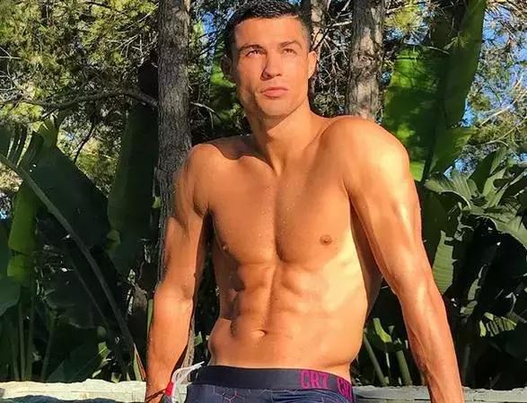 c罗和维密天使视频,c罗维密超模视频