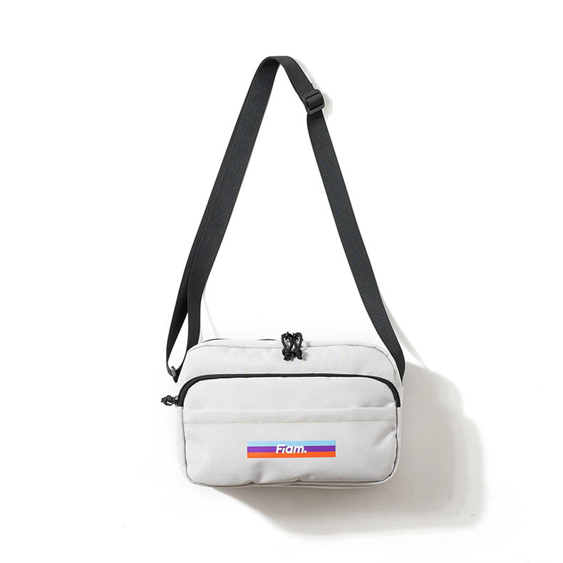 背的高颜值单肩包,背单肩包的女生视频