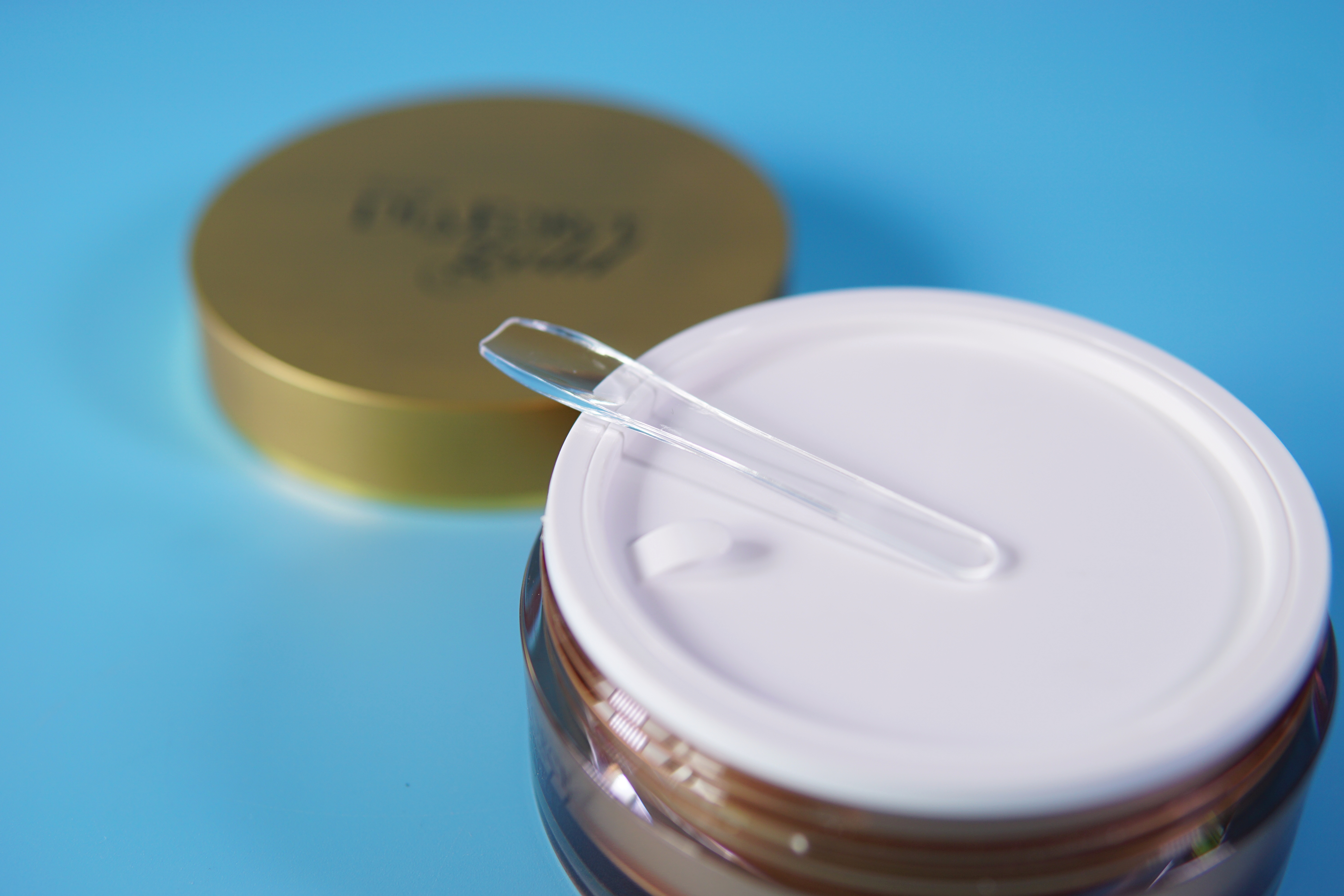 用了好多眼膜眼睛周围还是好干,最好用的十大眼膜排名