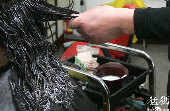 多家超市产品抽检未合格怎么处罚,抽检不合格化妆品处罚