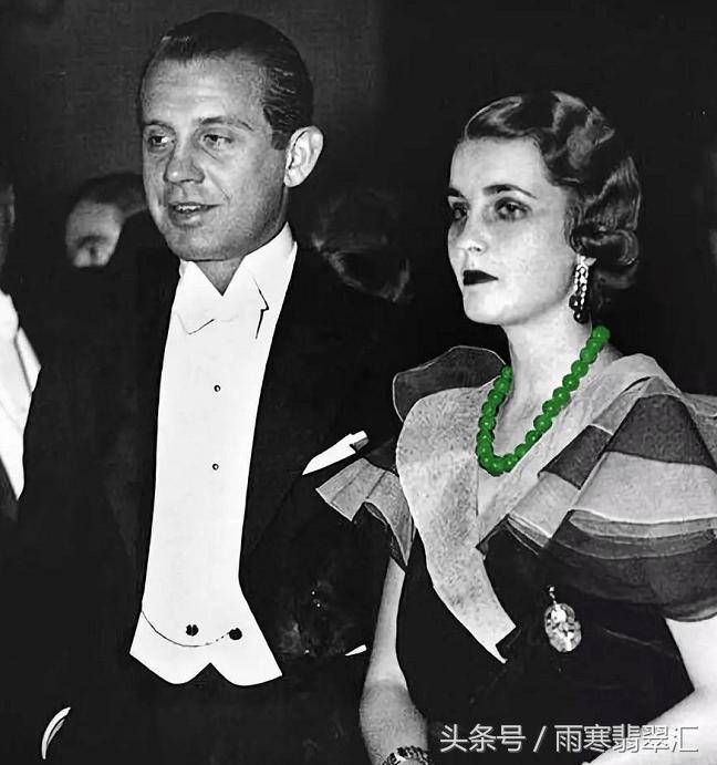 卖天然翡翠手镯的实体店,翡翠手镯出售渠道哪里最好