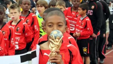 姆巴佩雄性荷尔蒙,姆巴佩足球明星价值