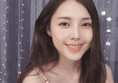 大油皮女生要怎么控油,35岁油皮夏天用什么水乳