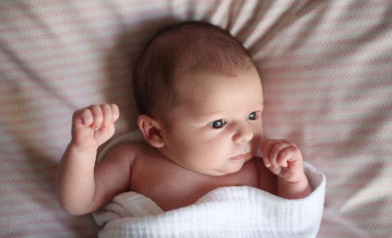 顺产or剖腹产，是宝宝肥胖的主要原因？