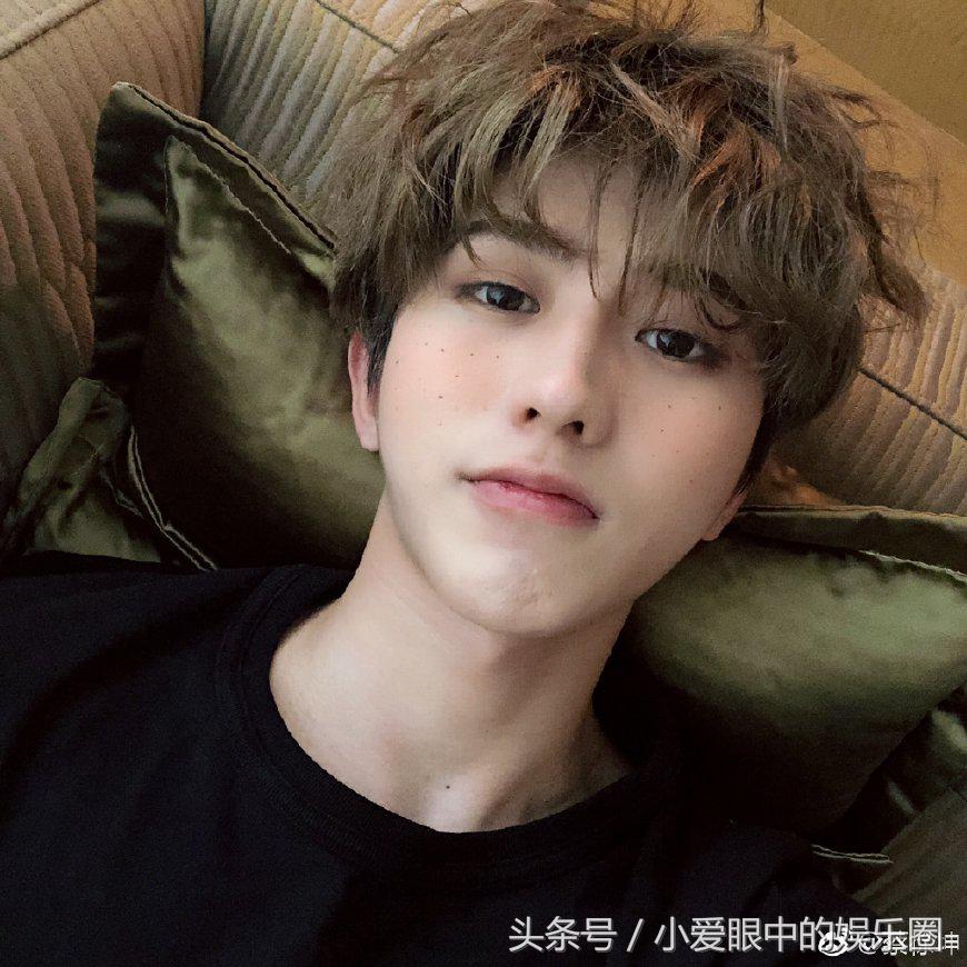 专业人士评价蔡徐坤的颜值,2018蔡徐坤正脸照片