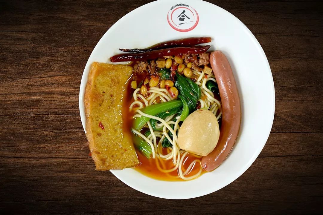 为什么牛肉板面满大街都是,什么是真正的牛肉板面