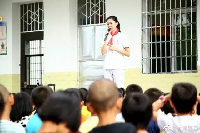 丑故事｜你是我的北极光——盲人模特蕾蕾的爱情奇迹