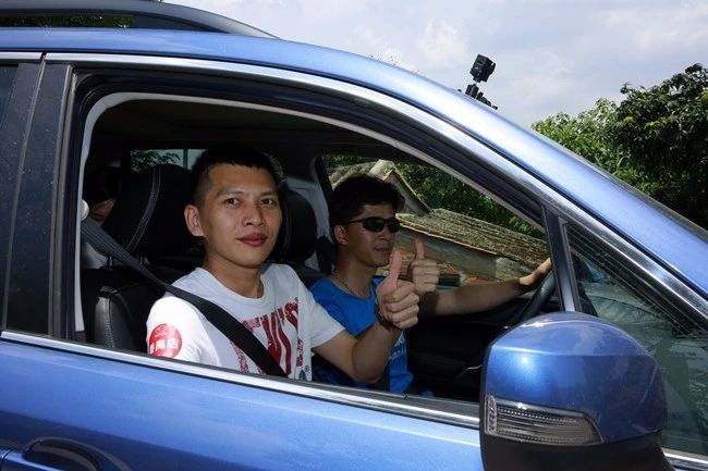 世界杯期间，晚上是足球的狂欢，白天的时间应该留给家人和汽车