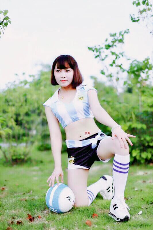 足球宝贝身高体重,足球宝贝年轻时照片