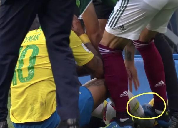 穆帅打英足球视频,穆帅再遭球迷质疑